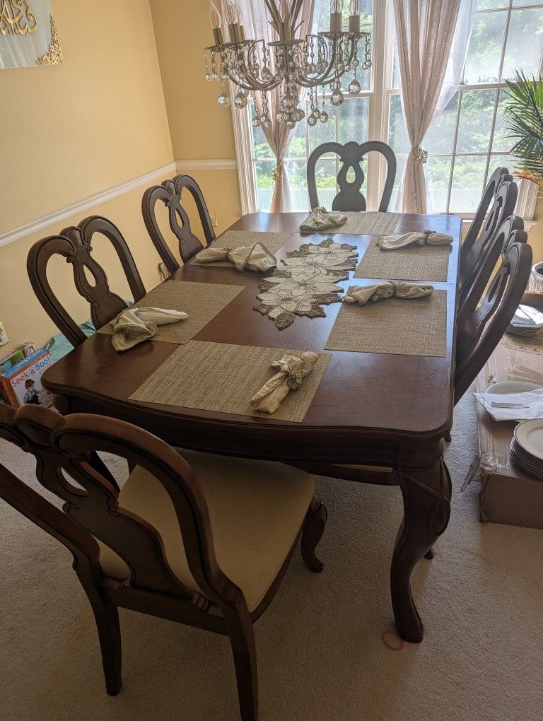 Formal Dining Room Set
