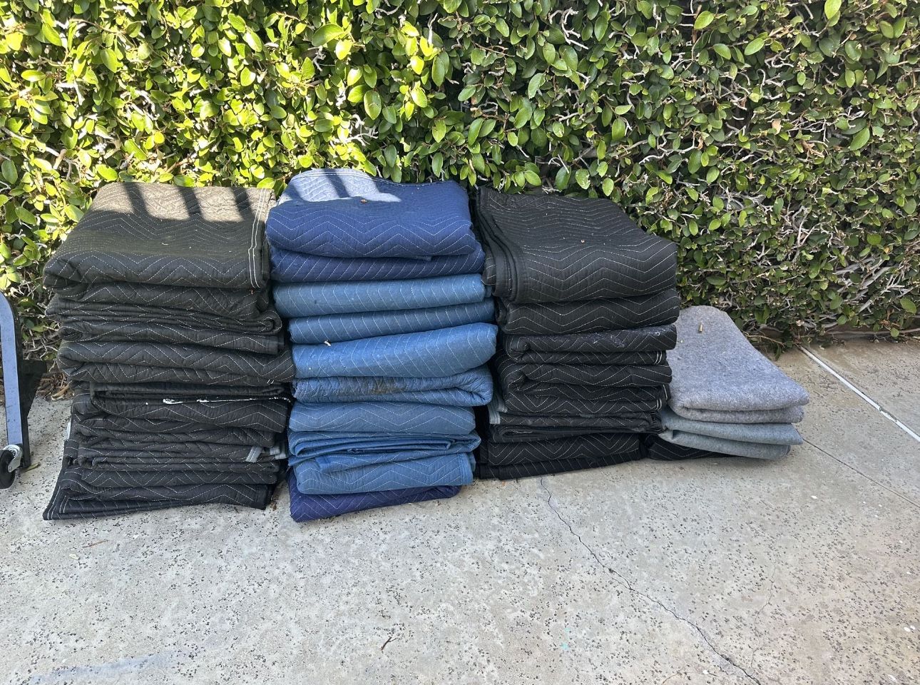 Moving Blankets $5 Each for Sale in Laguna Hills, CA - OfferUp
