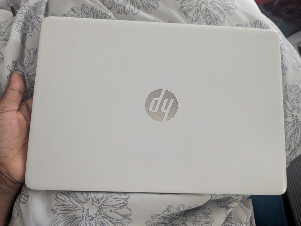 HP Laptop For Sale