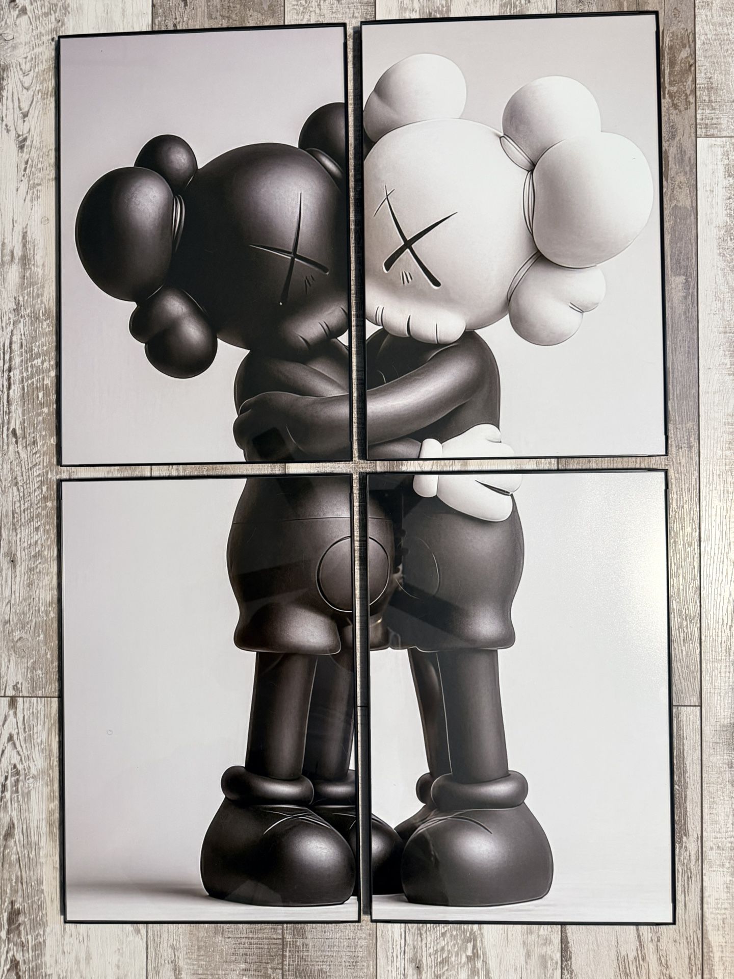4 Piece Piece Modern Kaws Art Picture Poster Print With Borderless Glass Frames