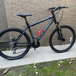Northrock XC6 , aluminum-frame 26-inch mountain bike