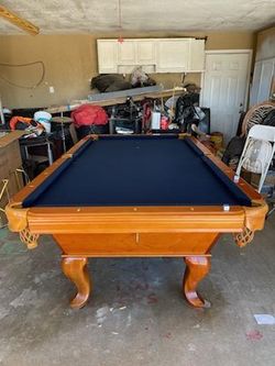 Pool table