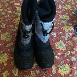 Botas Para La Nieve Size 3