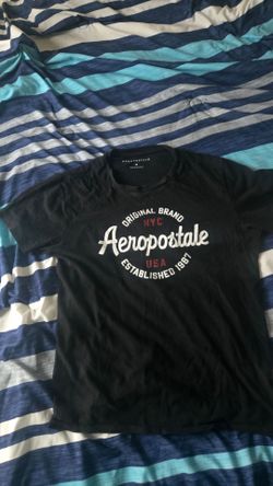 black aeropostale t shirt
