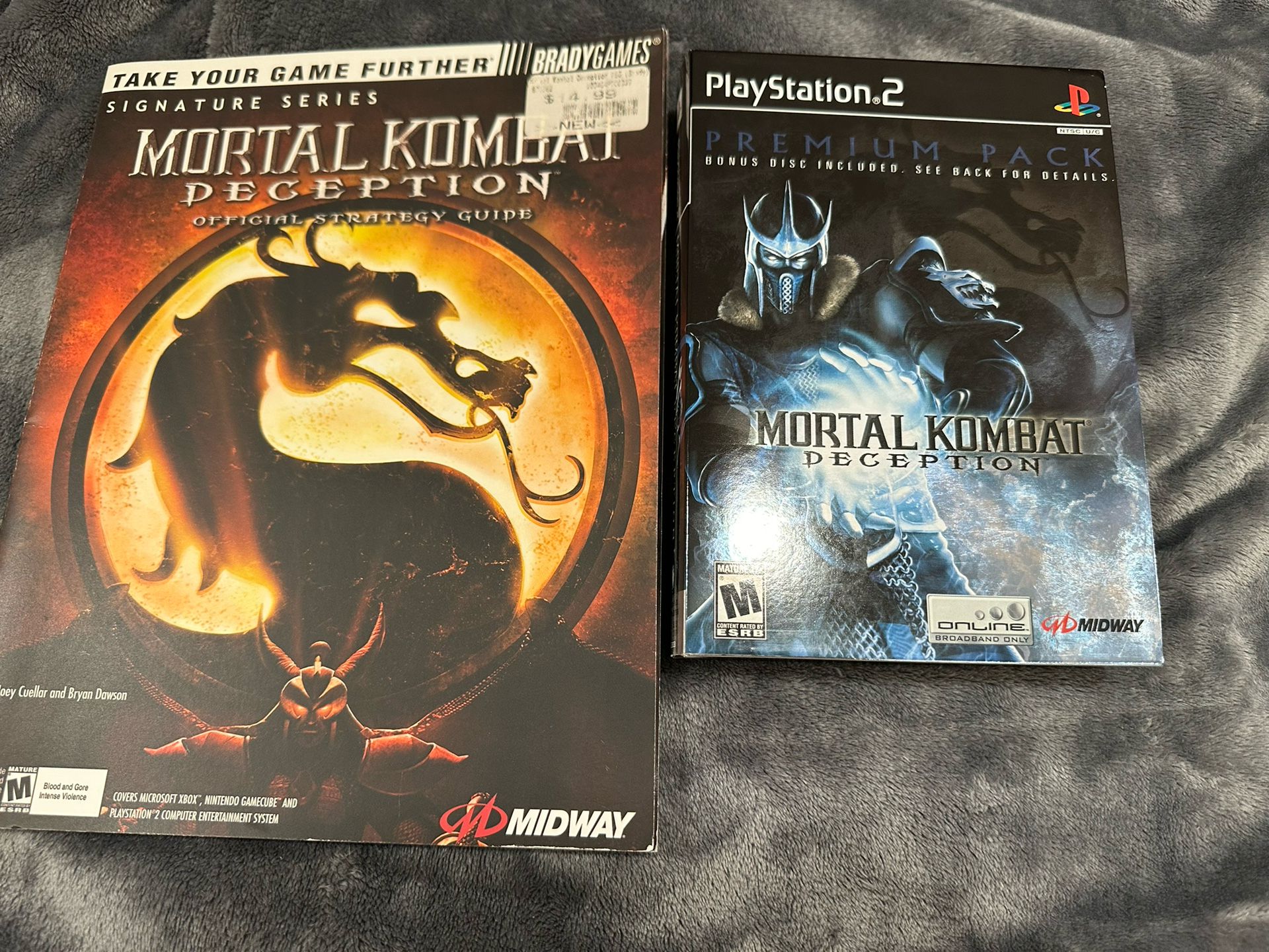 Mortal Kombat Deception Premium Pack PS2 w/ Card and Guide Like New!