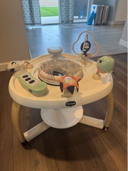 Tiny Love Baby Activity Center