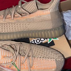 Multicolor Daily Wear Adidas yeezy 350 V2 Earth shoes for men
