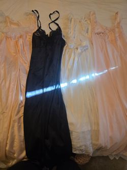 Vintage 70s/80s Nightgown & Slip Dress Lot (4 Pieces) - Sizes S/M