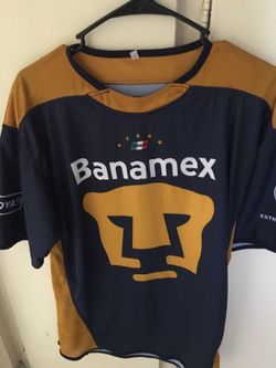 U.N.A.M Pumas Jersey (size 46 Large)