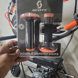 Scott Grips Brand New!!!