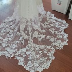 Martina Iliana Wedding Dress 