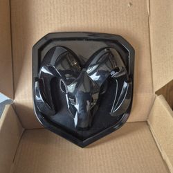 2009 - 2018 OEM Ram 1(contact info removed) 3500 Grille Badge
