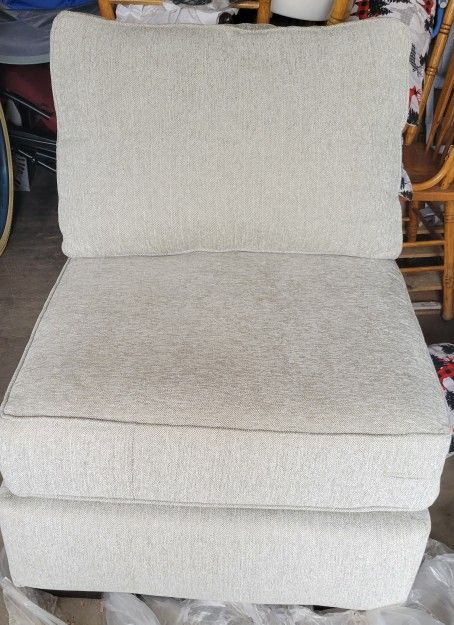Armless Chair