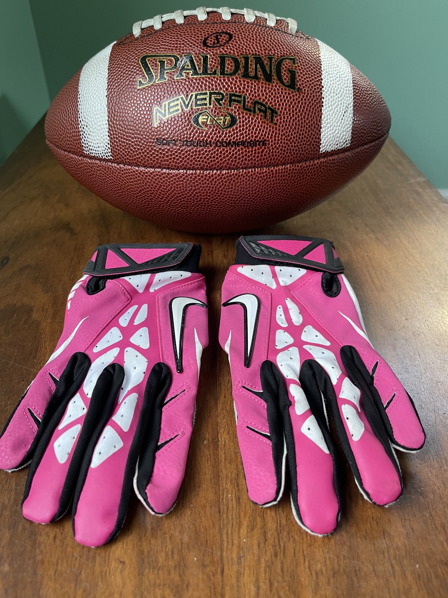 Great!👍 Nike Vapor Jet 2.0 PRO Wide-receiver Gloves 🏈 ♋️ Pink/White NCAA NFL