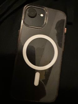 iPhone 16e