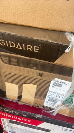 Frigidaire 10,000 BTU room air conditioner 230 V
