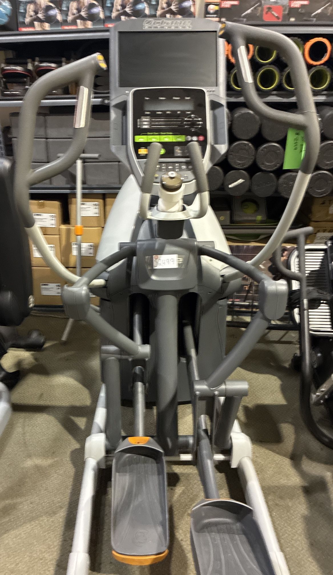 Octane Fitness XT-One Commercial Elliptical