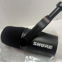 SHURE MV7X podcasting, Recording, Live Streaming microphone XLR Pro Quality dynamic Mic