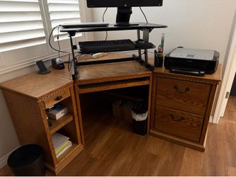 Solid oak corner desk