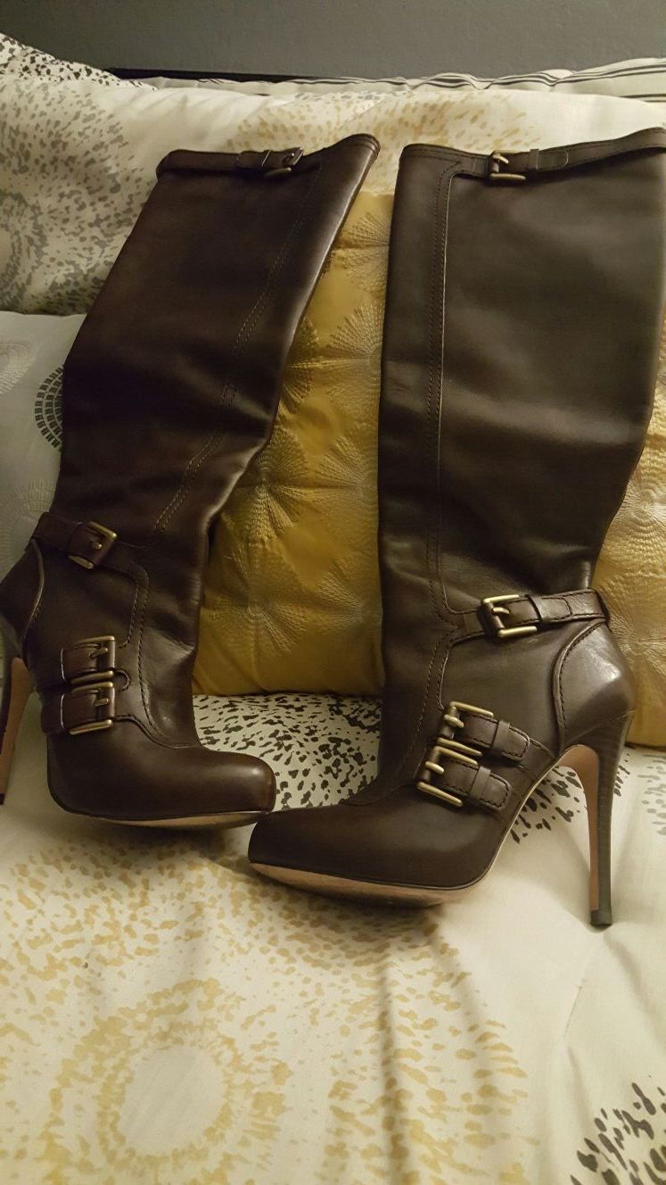 Authentic Brown Leather Coach Boots with Gold Size - Main Image