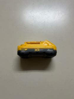 Dewalt 20v XR POWER STACK 4ah Battery (NEW)