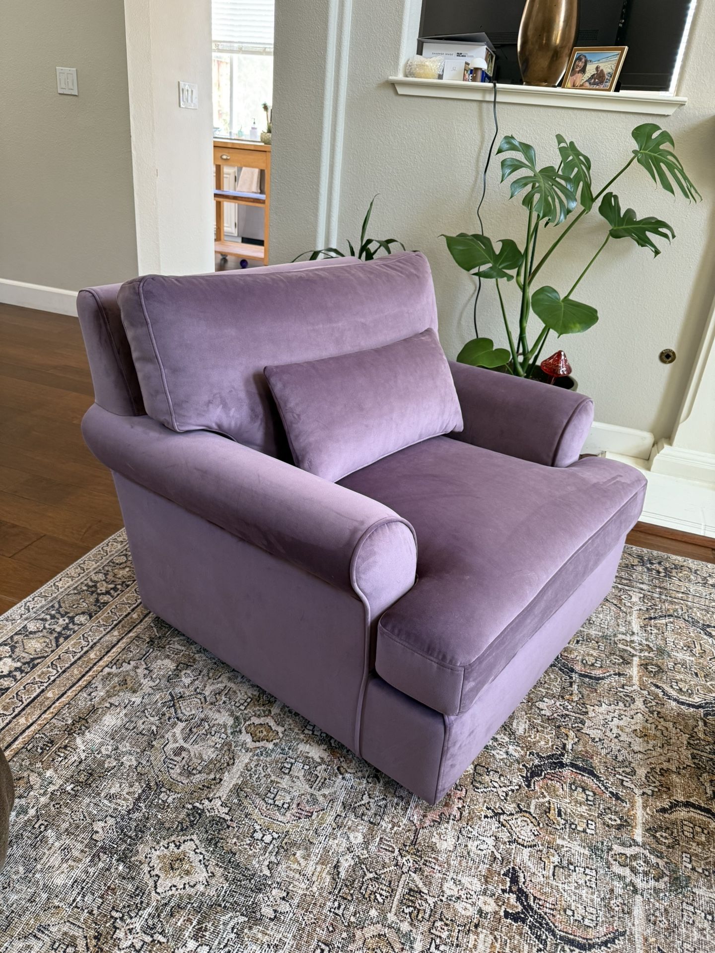 Maxwell swivel Chair By Apartment Therapy