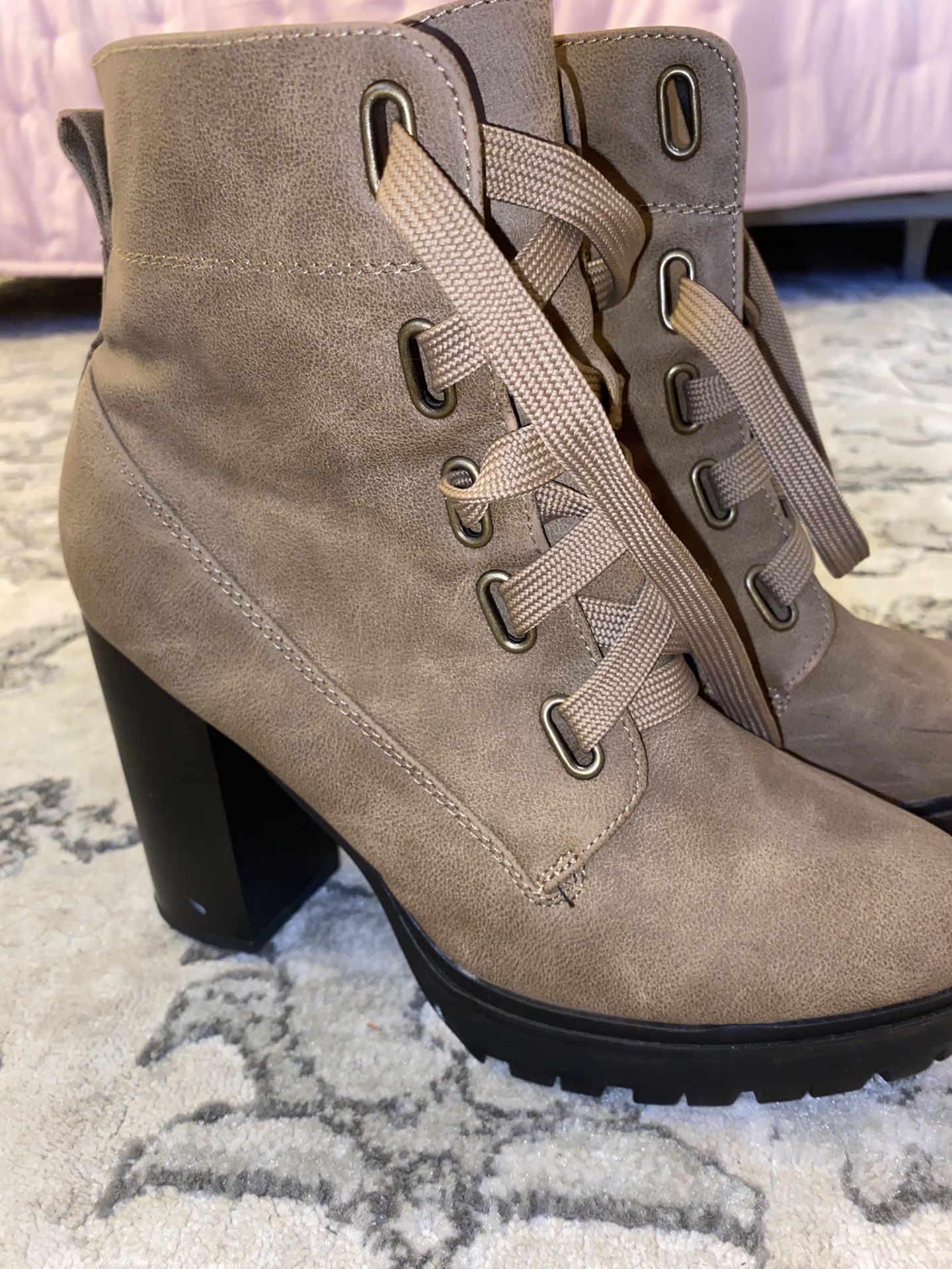 Boot Heels
