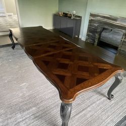 Drexel heritage Solid Wood Parquet Style Dining Table with black cabriole legs