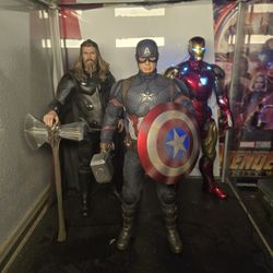 Marvel Hot Toys 1/6 Scale Figures