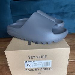 ADIDAS YEEZY SLIDE SLATE GREY SIZE 10
