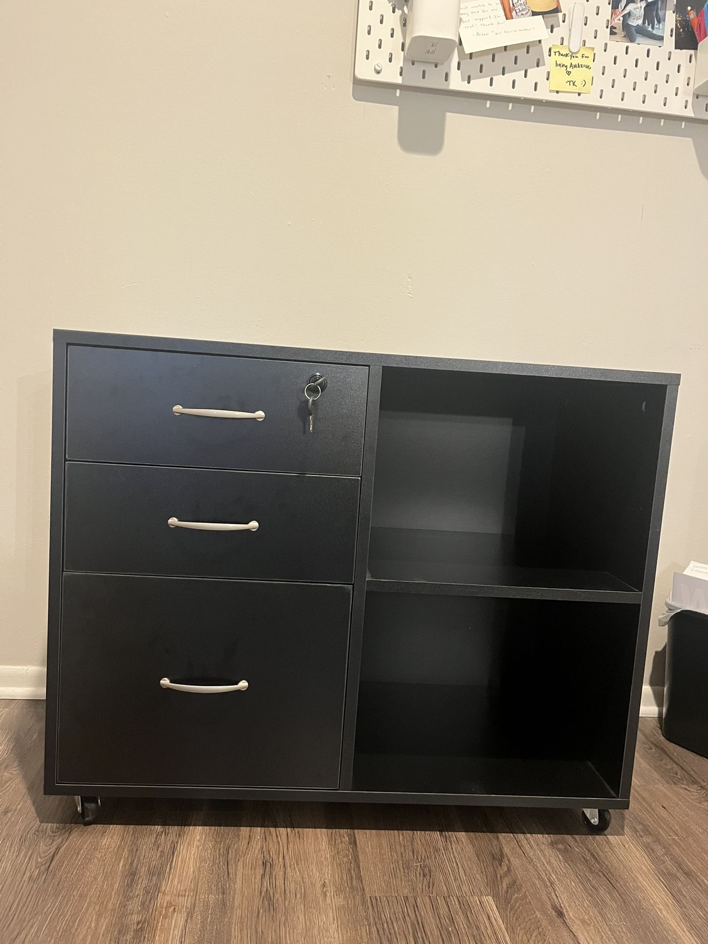 File cabinet