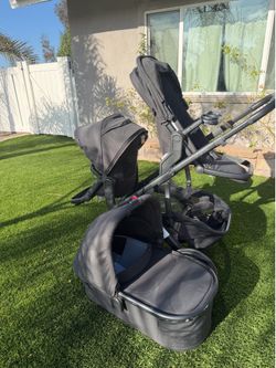 Used UPPAbaby Vist V3 double stroller