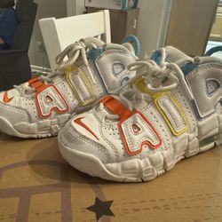 Famous AIR Nikes! Size 11 Little Kid