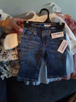 Old Navy baby pants0-3