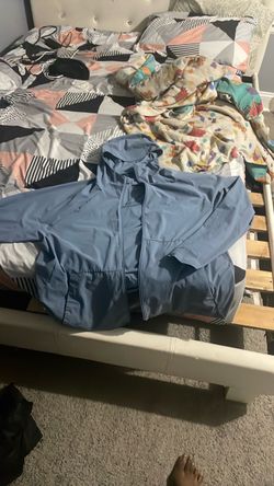 Lululemon windbreaker