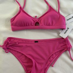 Hurley Women Size MEDIUM Pink/Fuchsia Bikini Swimsuit Set Moderate Coverage NEW