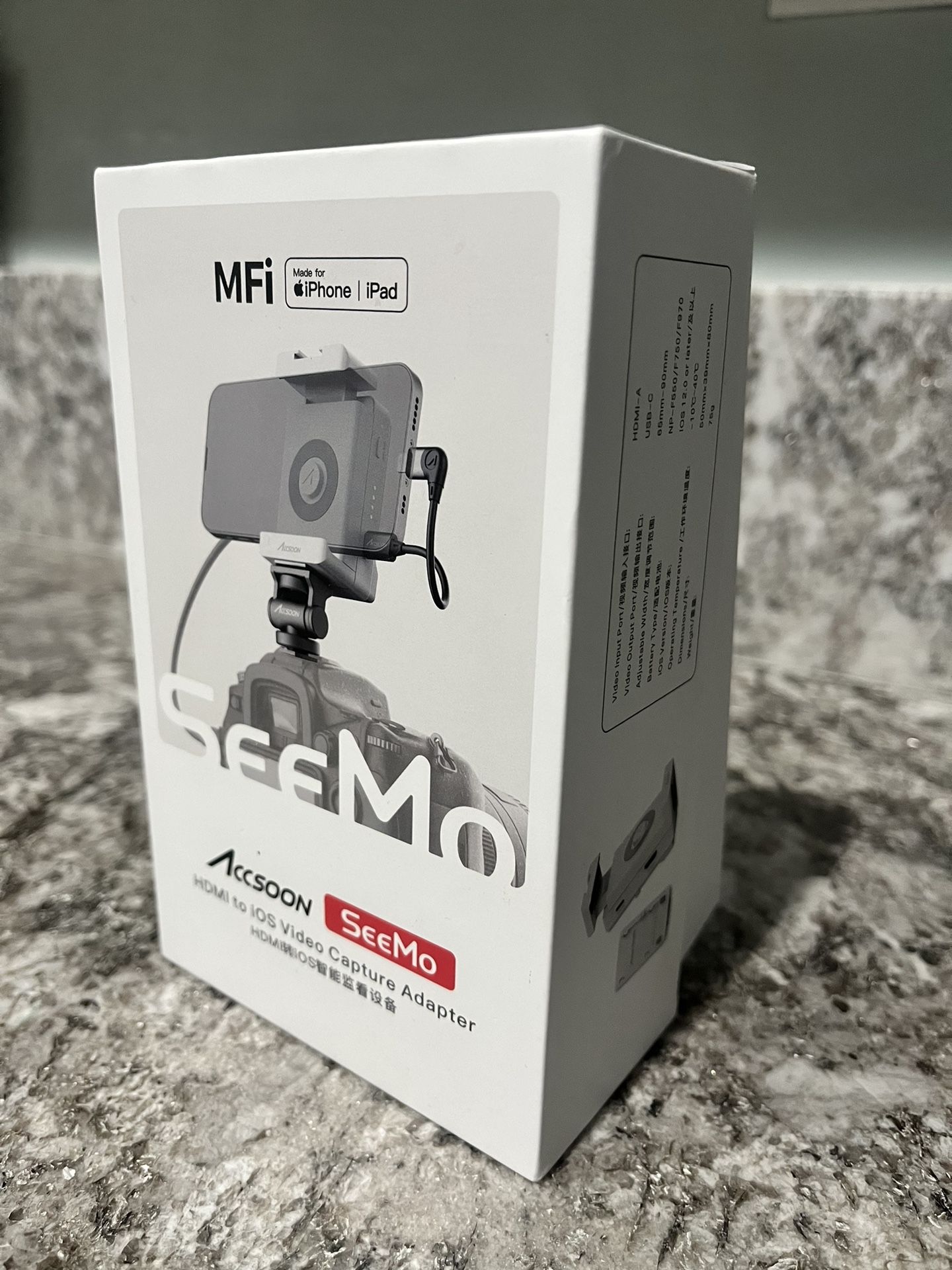 Accsoon SeeMo iOS/HDMI Adapter Black Kit- Make your Apple iPhone/iPad a monitor