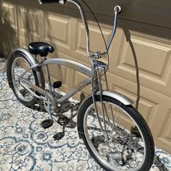 Very nice Cruiser one of the kinds