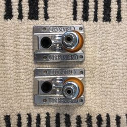 Independent Hollow Baseplates And Bushings NEW