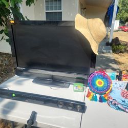 YARD SALE SUN 6/15 10:30AM-3:30PM