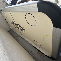 Free 7’ DMI SPORTS AIR HOCKEY TABLE