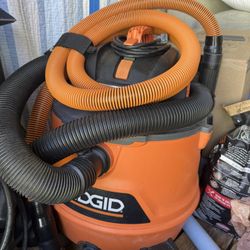 Rigid Wet Dry Vacuum With Accessories 14gal