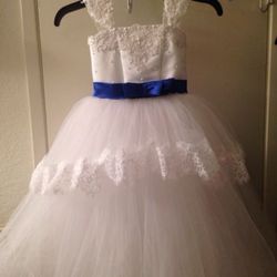 New flower girl / party dress