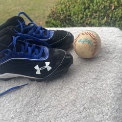 Armour Boys Traction (Soccer) Shoes 