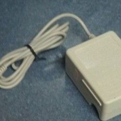 CHARGER FOR 3DS/2DS / 10 00 CASH 