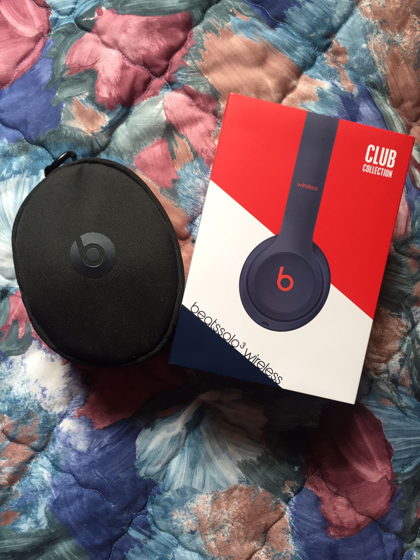 Beats Solo3 Wireless Headphones- Club Collection