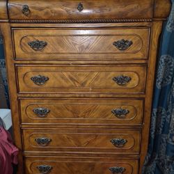 dresser set with matching nightstands
