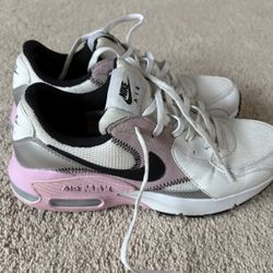 Nike Shoes Size 7.5  Air Max 