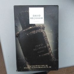 David Beckham Classic Cologne & Shower Gel Gift Set 
