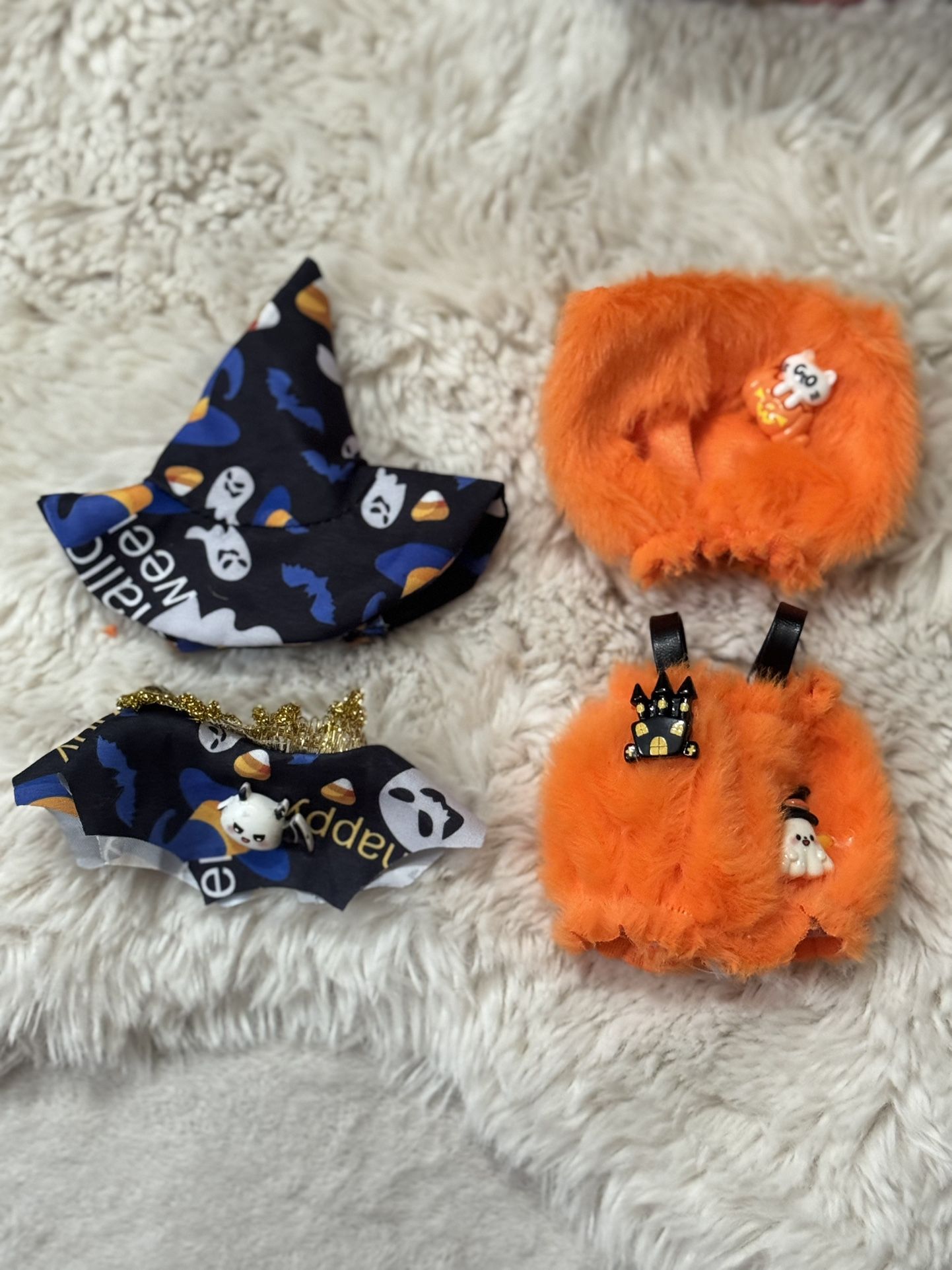 Labubu Halloween Outfits - 2 Sets Of 2 Outfit !!! For The Price Of 1 